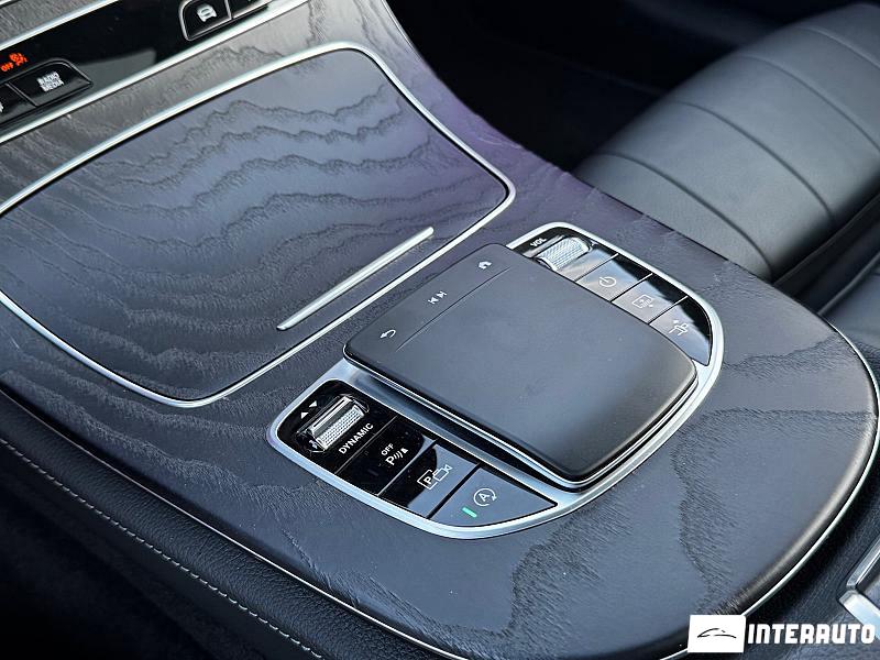 Mercedes E 300 12 mercedes e 300 2021