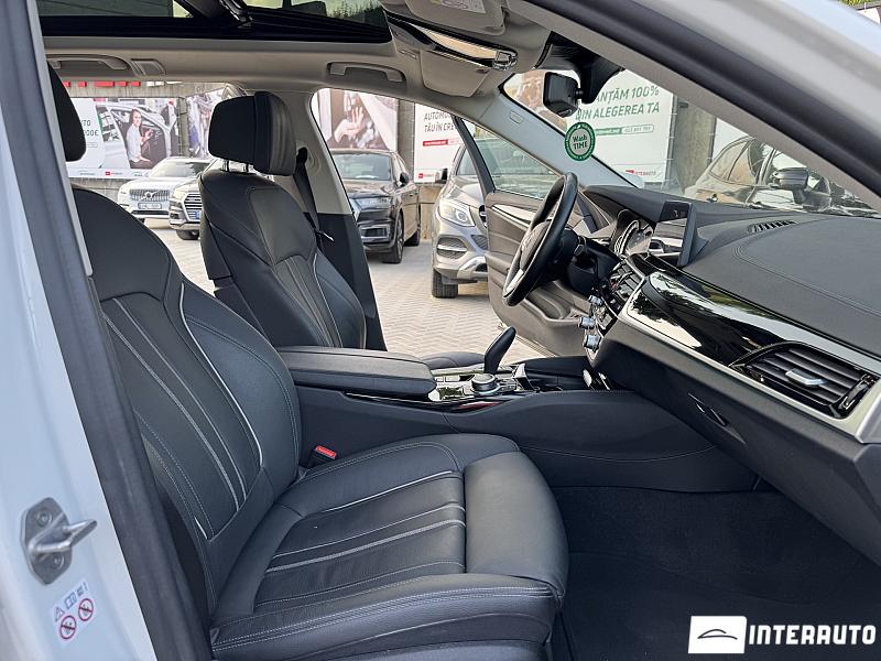 BMW 530 15 bmw 530 2019