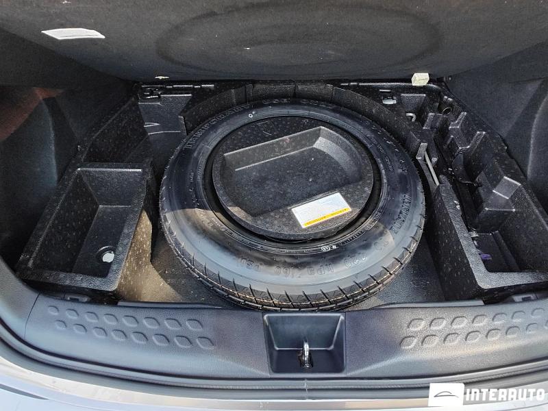 Toyota C-HR 17 toyota c-hr 2018