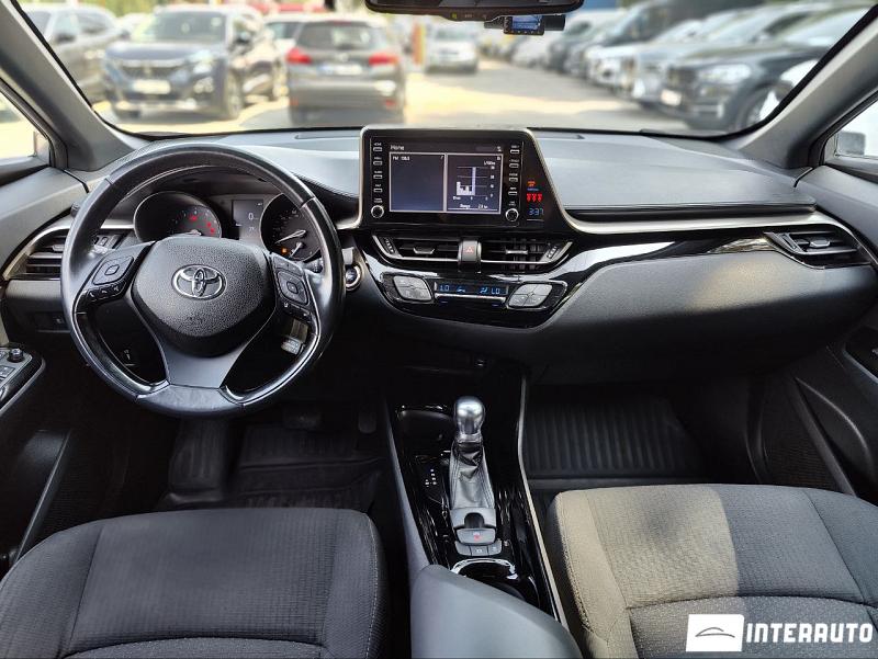 Toyota C-HR 7 toyota c-hr 2018