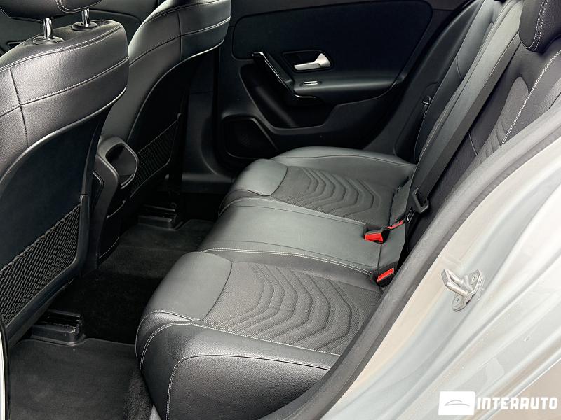 Mercedes A 180 15 mercedes a 180 2019