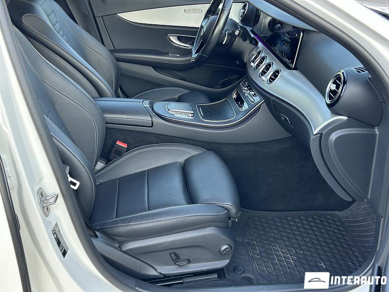 Mercedes E 220 17 mercedes e 220 2022