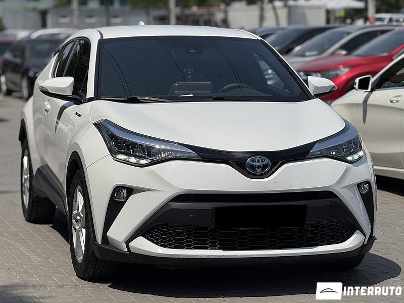Toyota C-HR 3 toyota c-hr 2020