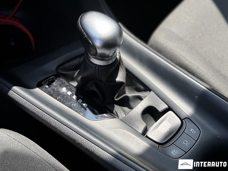 Toyota C-HR 14 toyota c-hr 2020