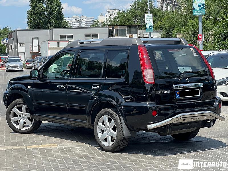 Nissan X-Trail 2 nissan x-trail 2005