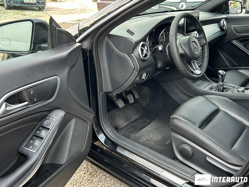 Mercedes CLA 180d 5 mercedes cla 180d 2016