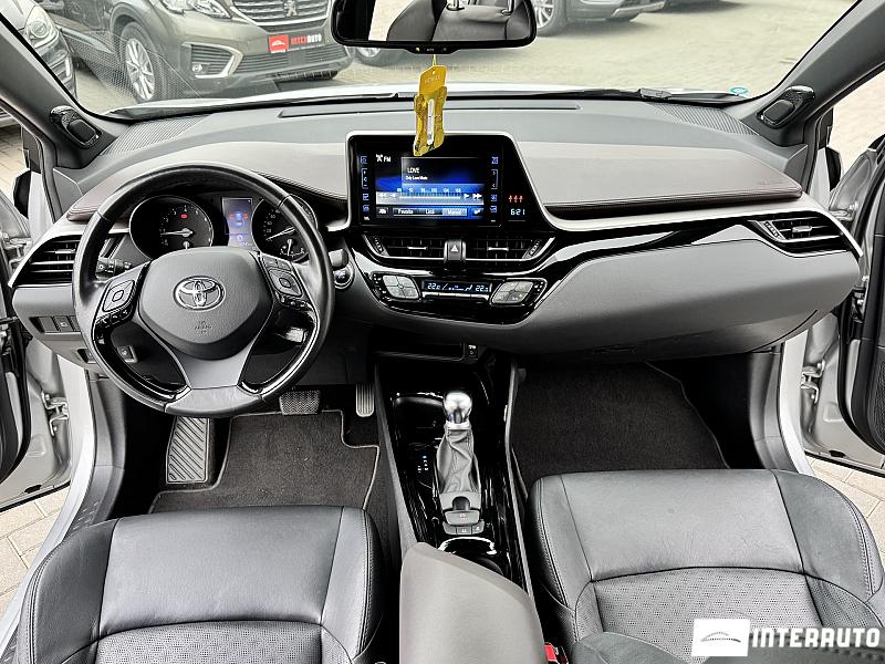 Toyota C-HR 6 toyota c-hr 2019