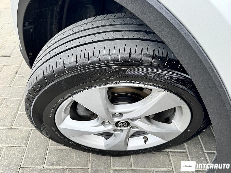 Toyota C-HR 16 toyota c-hr 2019