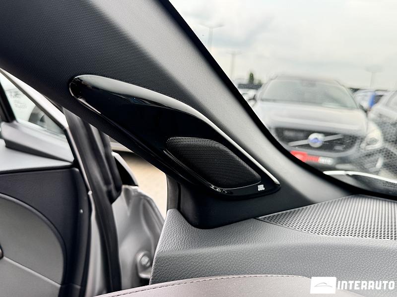 Toyota C-HR 20 toyota c-hr 2019