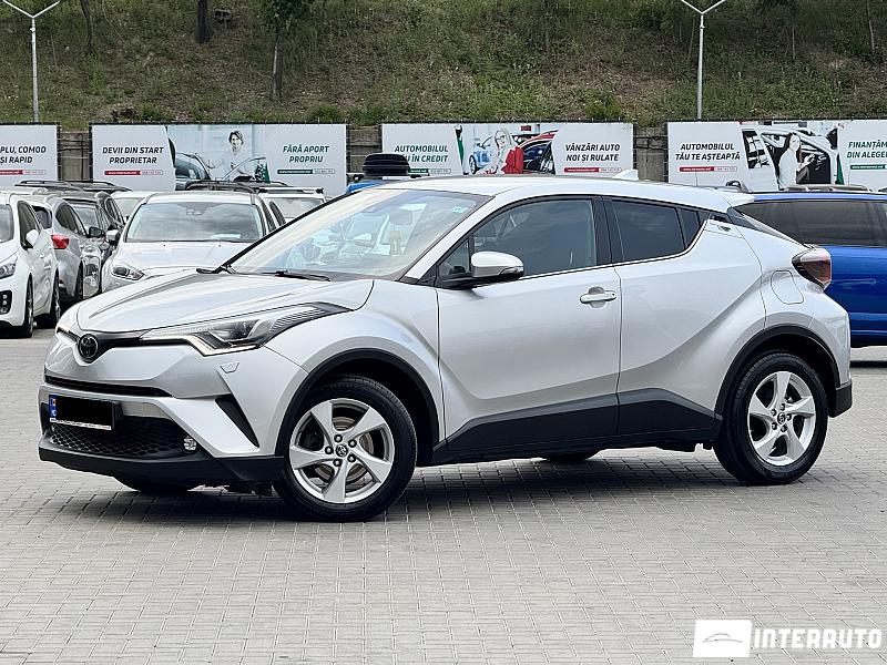 Toyota C-HR 2 toyota c-hr 2019