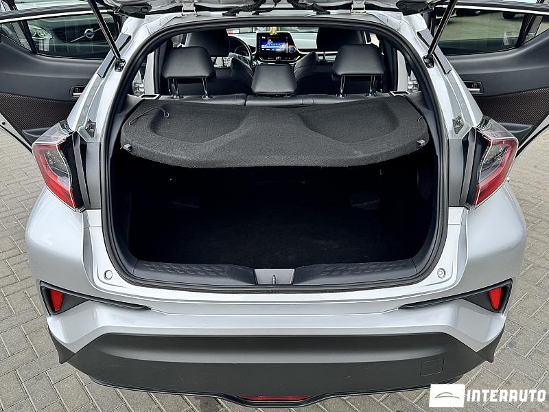 Toyota C-HR 21 toyota c-hr 2019