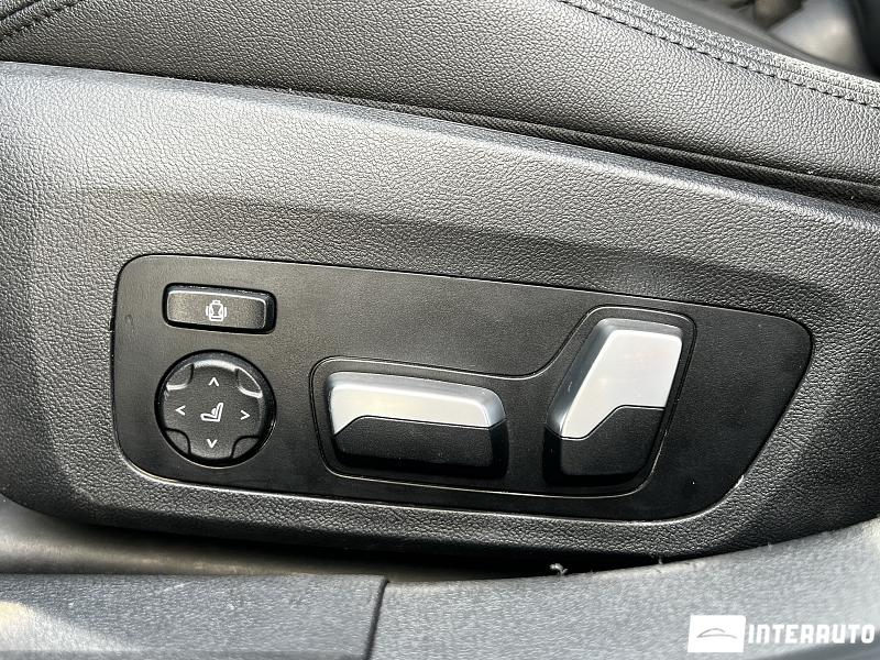 BMW 330 16 bmw 330 2019