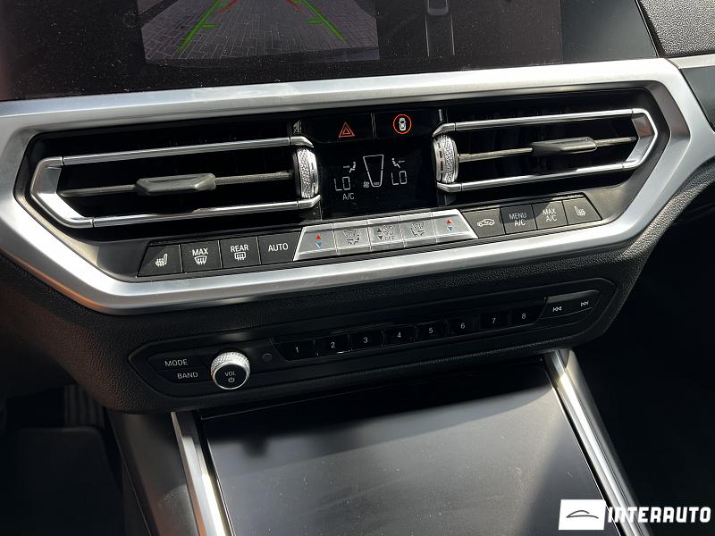 BMW 330 11 bmw 330 2019