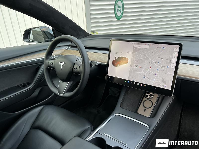 Tesla Model 3 8 tesla model 3 2021