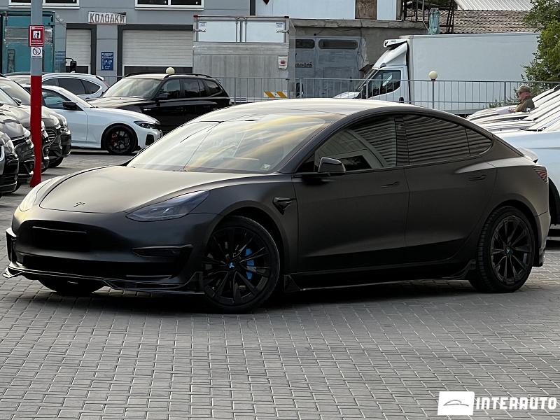 Tesla Model 3 2 tesla model 3 2021