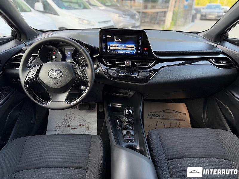 Toyota C-HR 10 toyota c-hr 2017