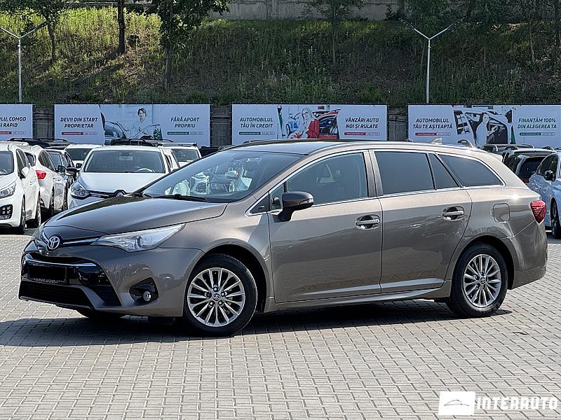 Toyota Avensis 2 toyota avensis 2016