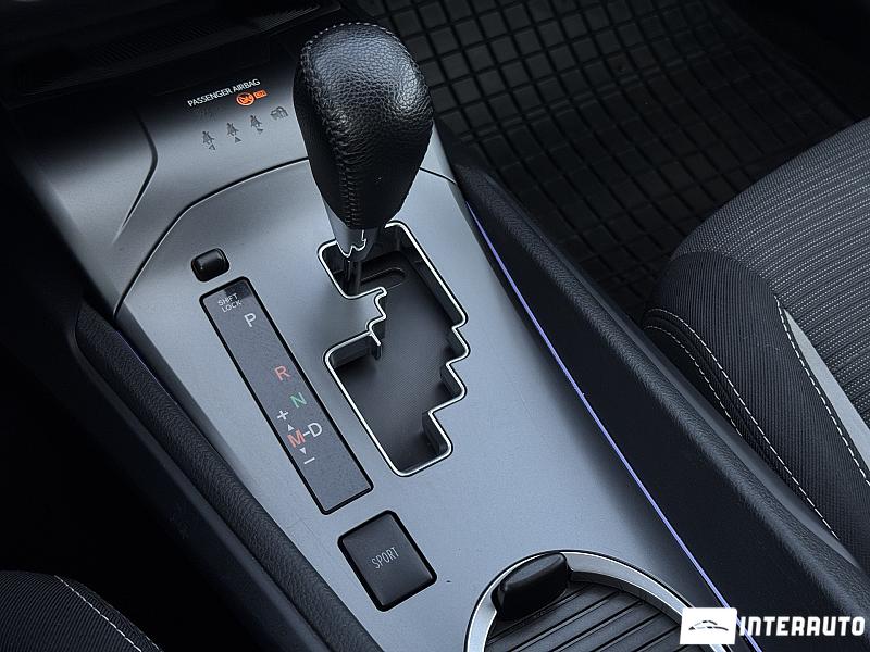 Toyota Avensis 12 toyota avensis 2016