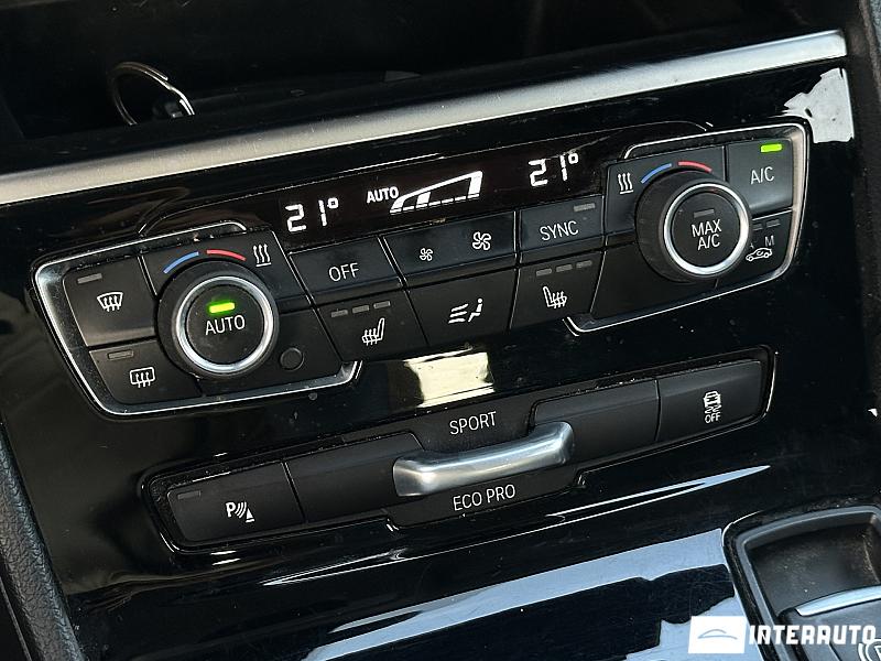 BMW 218i 11 bmw 218i 2019