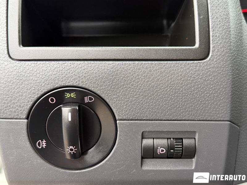 Volkswagen Transporter 8 volkswagen transporter 2012