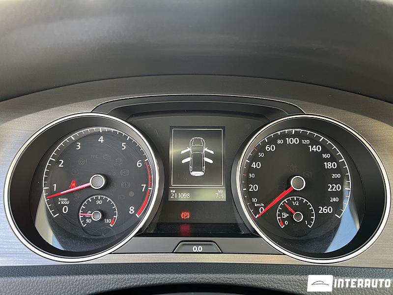 Volkswagen Golf 8 volkswagen golf 2013