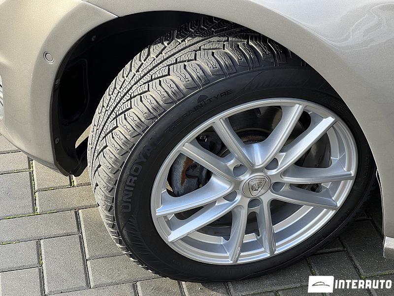 Volkswagen Golf 16 volkswagen golf 2013