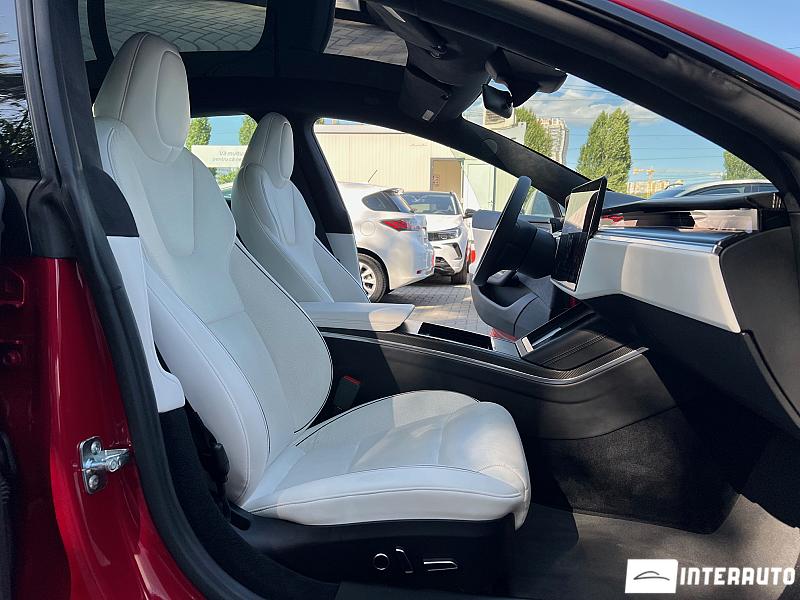 Tesla Model S Plaid 16 tesla model s plaid 2022