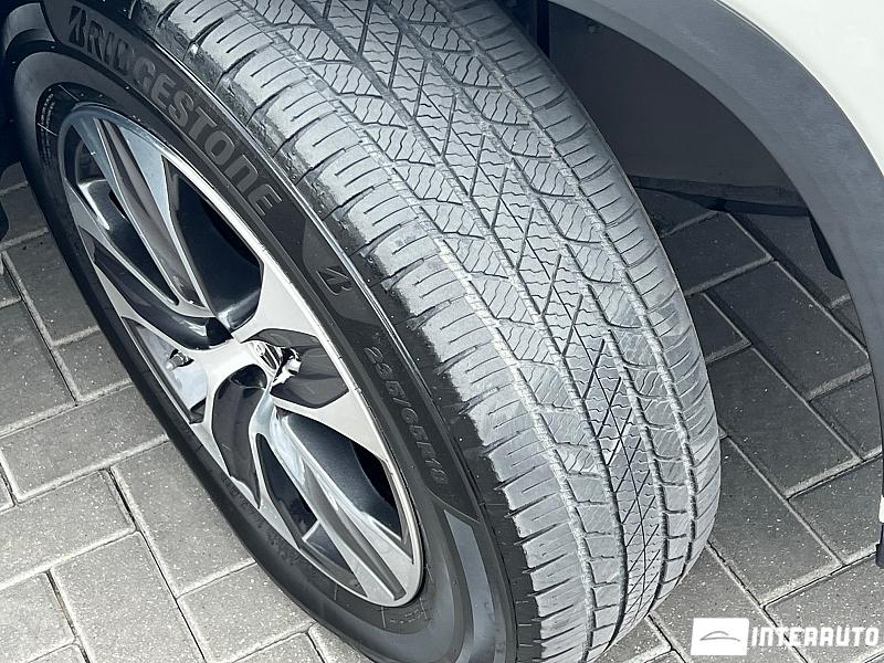 Toyota Highlander 23 toyota highlander 2021