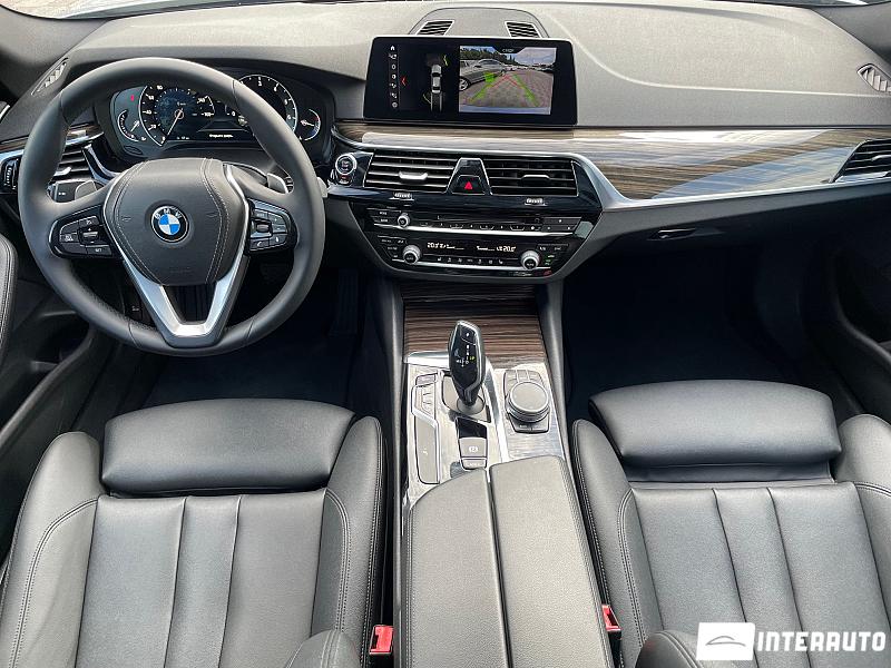 BMW 530 15 bmw 530 2018