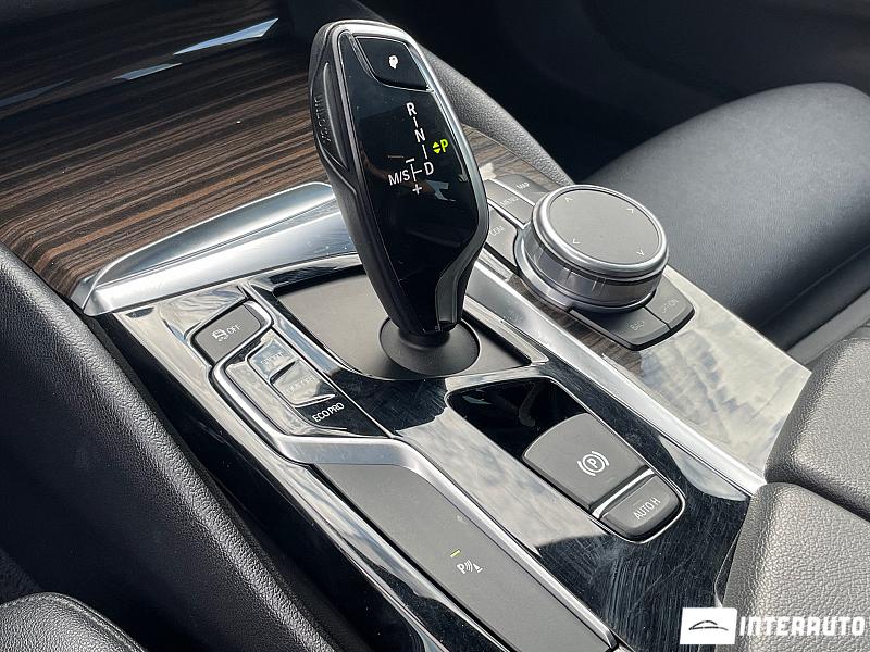 BMW 530 14 bmw 530 2018