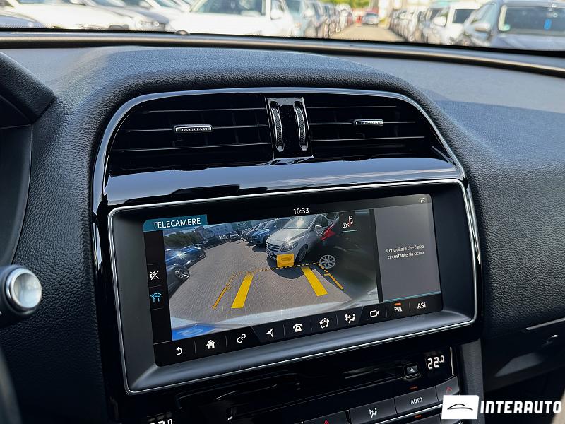 Jaguar F-Pace 11 jaguar f-pace 2016