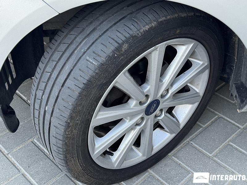 Ford Fiesta 18 ford fiesta 2015