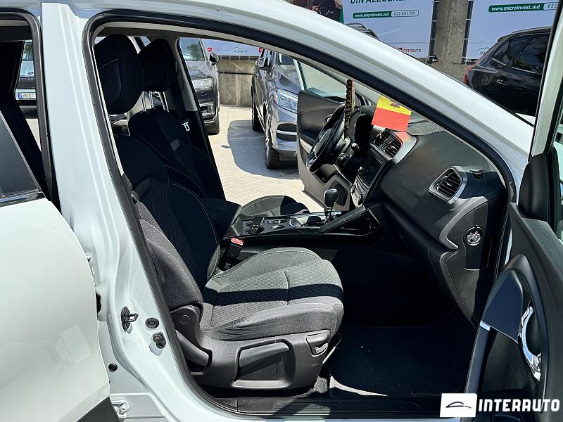 Renault Kadjar 13 renault kadjar 2017