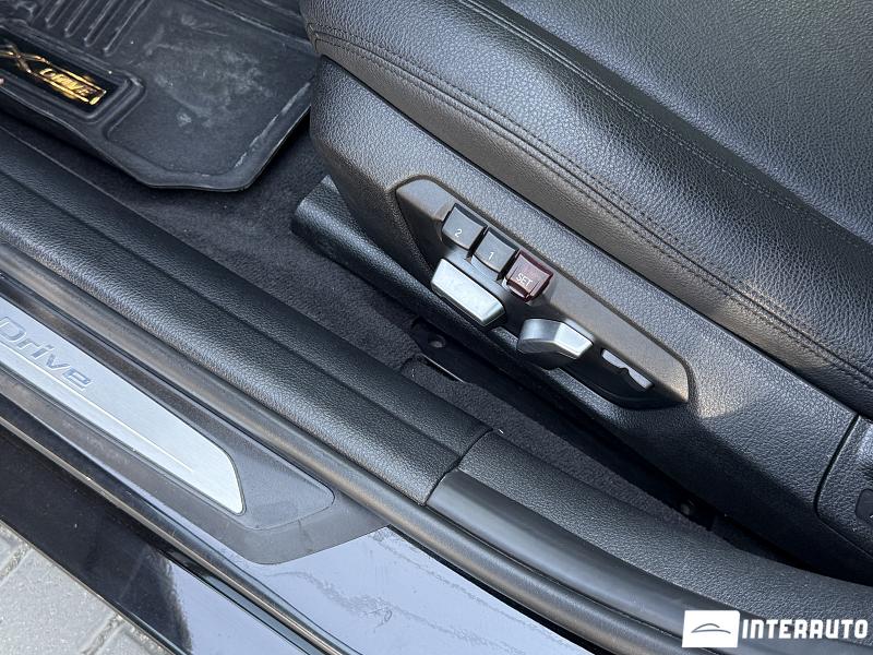 BMW 330E 8 bmw 330e 2018