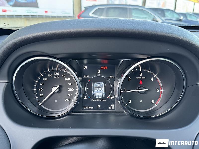 Land Rover Discovery Sport 8 land rover discovery sport 2019