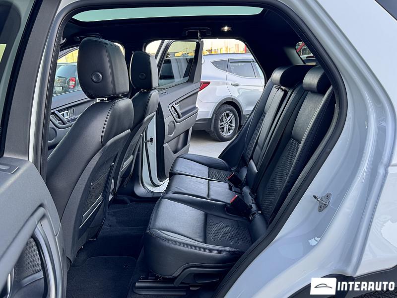 Land Rover Discovery Sport 13 land rover discovery sport 2019