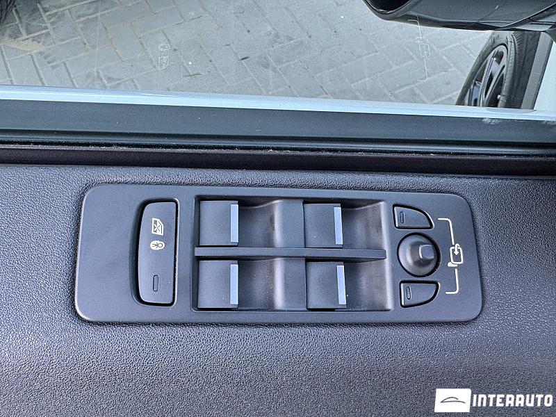 Land Rover Discovery Sport 18 land rover discovery sport 2019