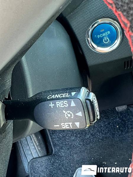 Toyota Auris 12 toyota auris 2011