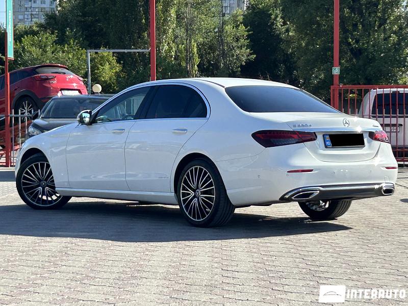 Mercedes E 220 2 mercedes e 220 2021