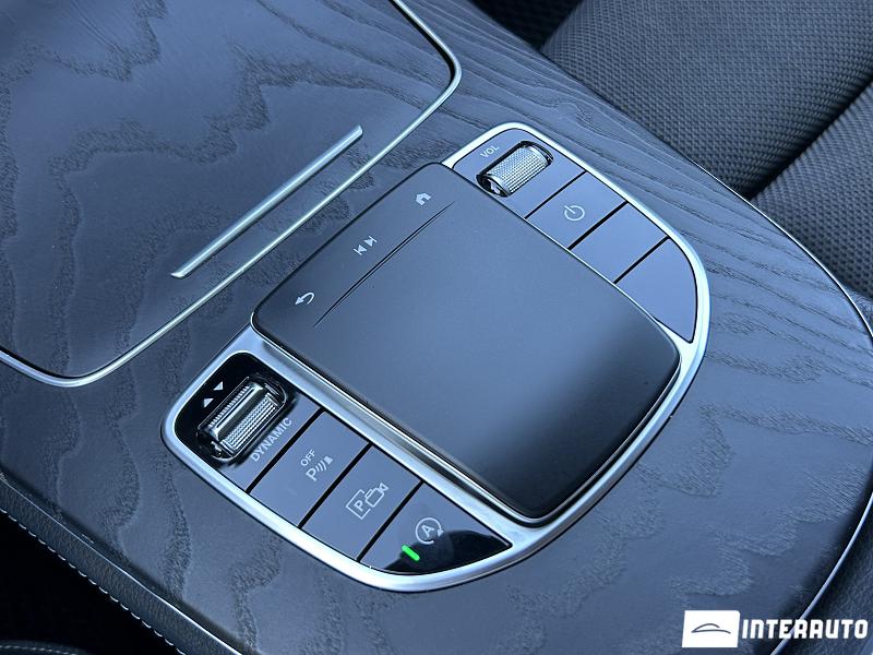 Mercedes E 220 15 mercedes e 220 2021