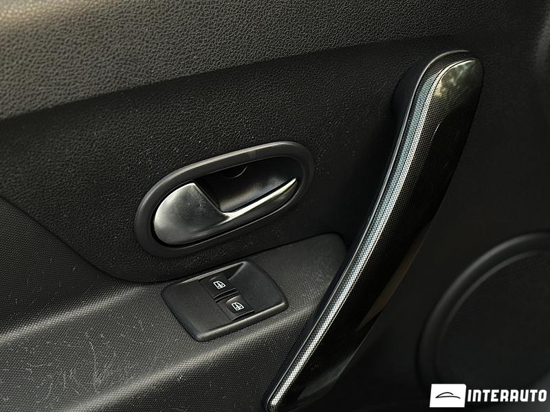 Dacia Sandero 6 dacia sandero 2017