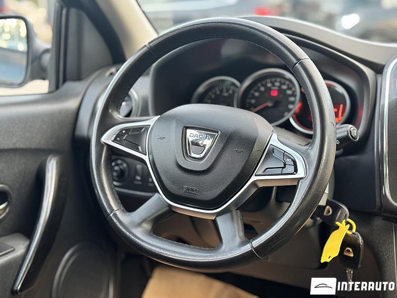 Dacia Sandero 10 dacia sandero 2017