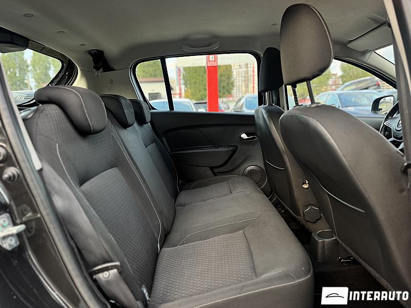 Dacia Sandero 17 dacia sandero 2017
