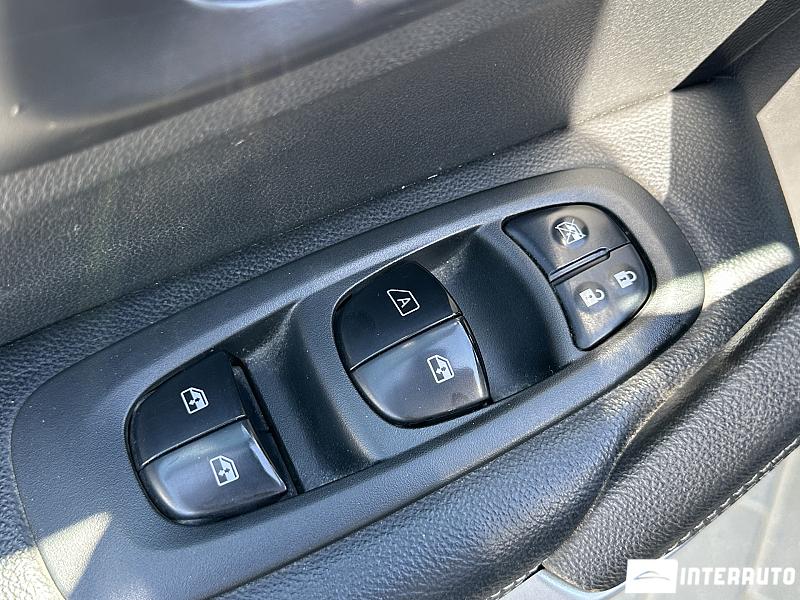 Renault Kadjar 16 renault kadjar 2017