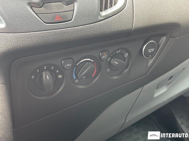 Ford Transit 15 ford transit 2013