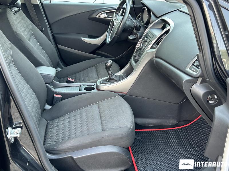 Opel Astra 7 opel astra 2013