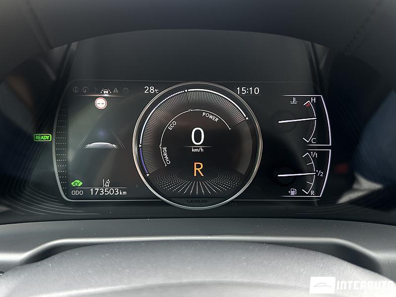 Lexus ES 300h 8 lexus es 300h 2019