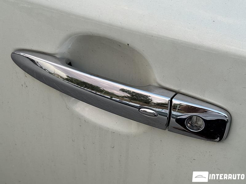 Nissan Leaf 16 nissan leaf 2011