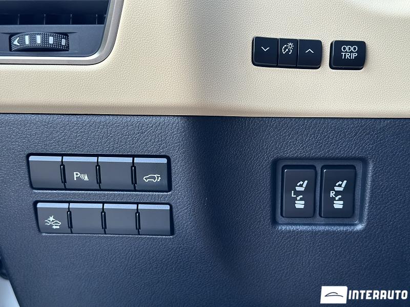 Lexus NX 300H 8 lexus nx 300h 2015