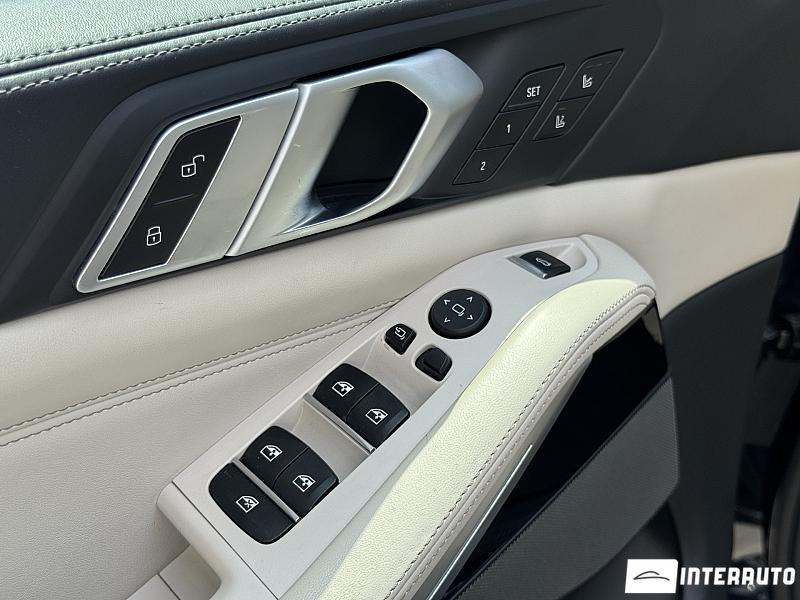 BMW X5 4.0i 23 bmw x5 4.0i 2019